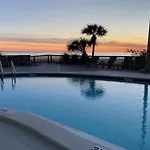 Sunbird Resort 8Th Floor Sunsets - By Sunbird Rentals